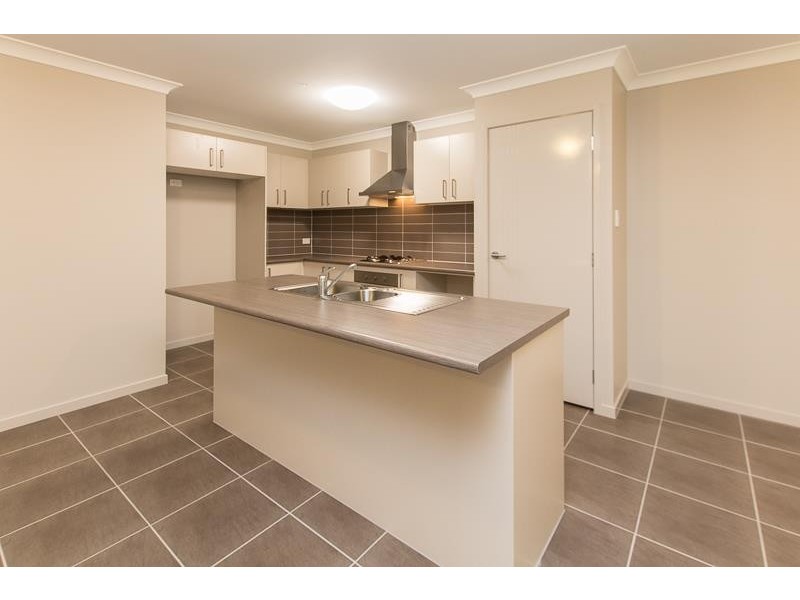 21 Nottinghill Rd, Murrumba Downs QLD 4503