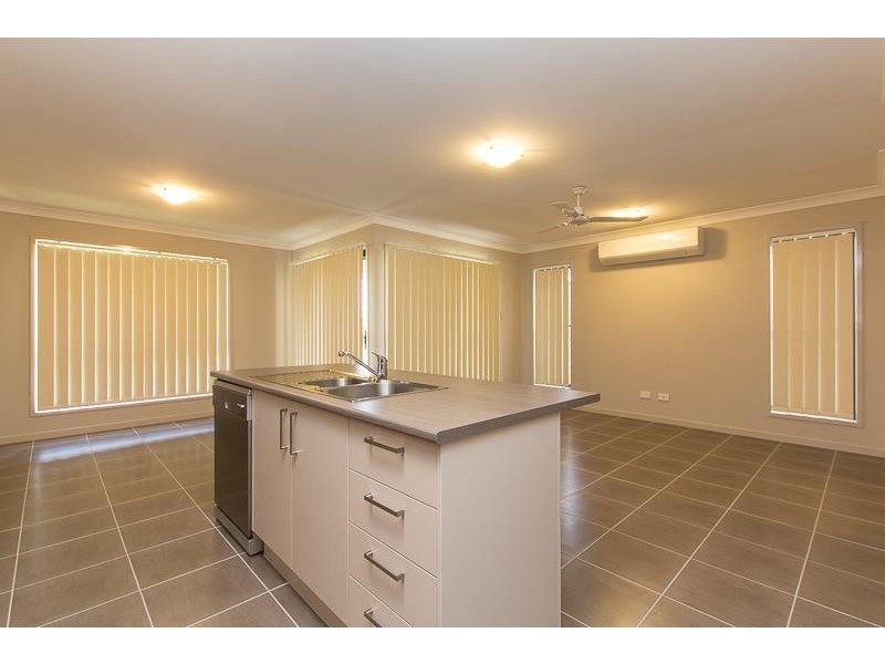 21 Nottinghill Rd, Murrumba Downs QLD 4503