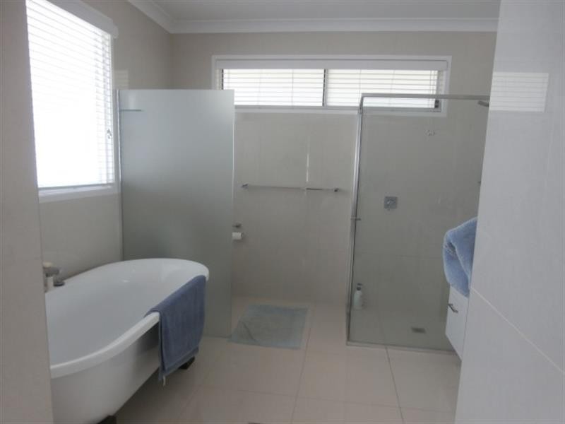 2/50 Gresham St, East Brisbane QLD 4169