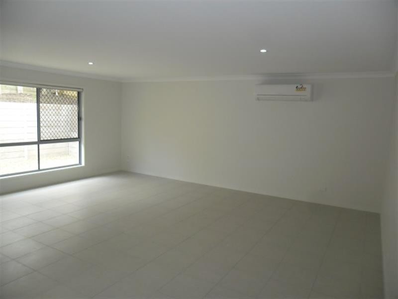 27 Bellflower Cres, Mount Cotton QLD 4165