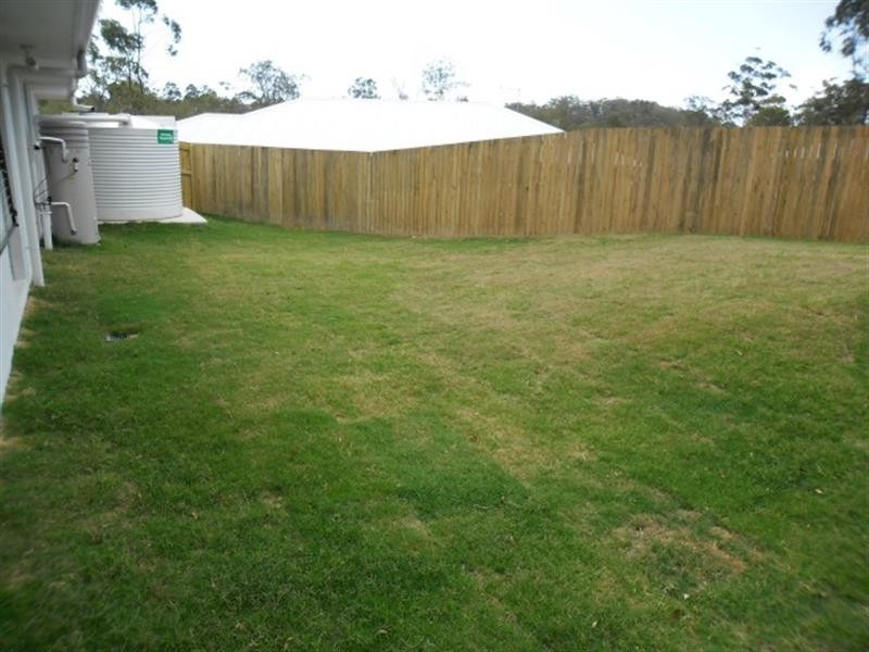 27 Bellflower Cres, Mount Cotton QLD 4165