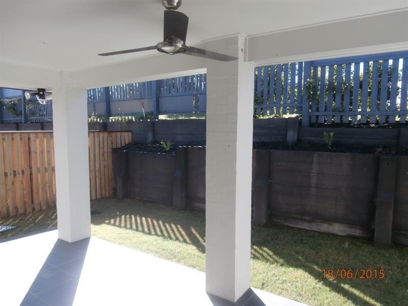 24 Antonio Pl, Coomera QLD 4209