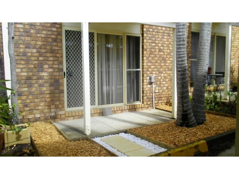 82/3 Costata St, Hillcrest QLD 4118