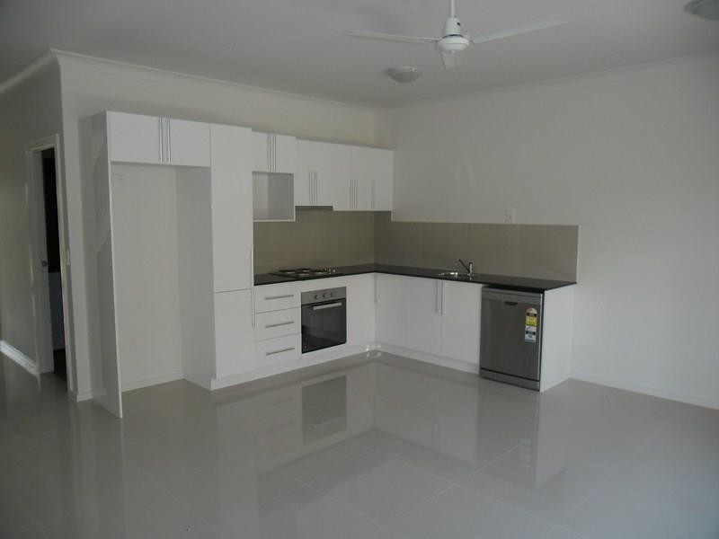 2/12 Kuranda  St, Waterford QLD 4133