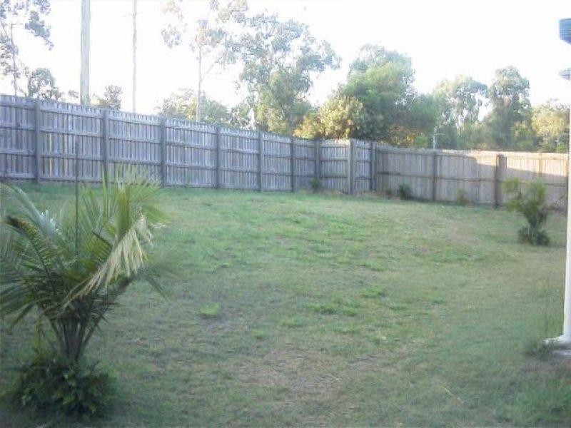 22 Mozart Pl, Mackenzie QLD 4156