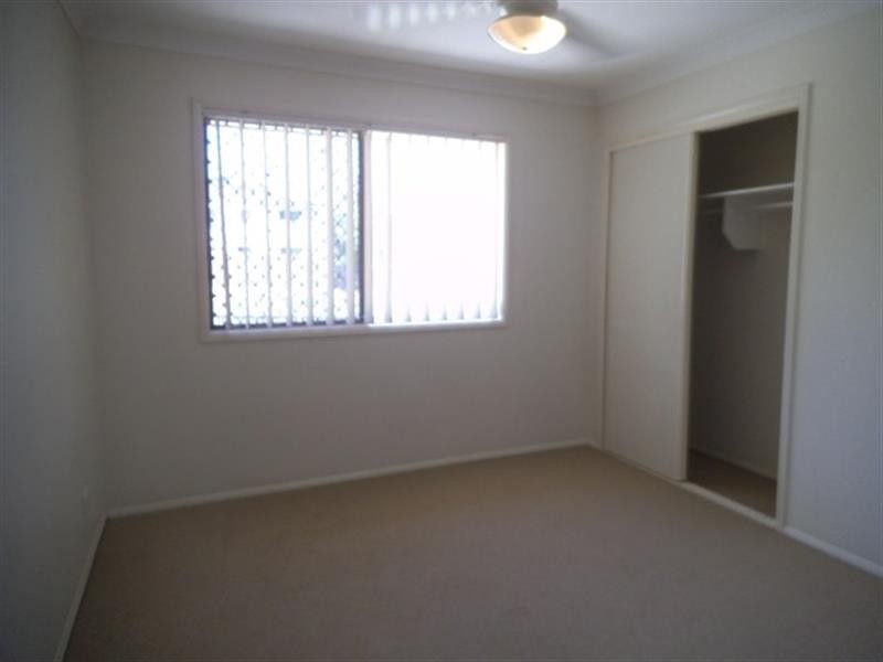 22 Mozart Pl, Mackenzie QLD 4156