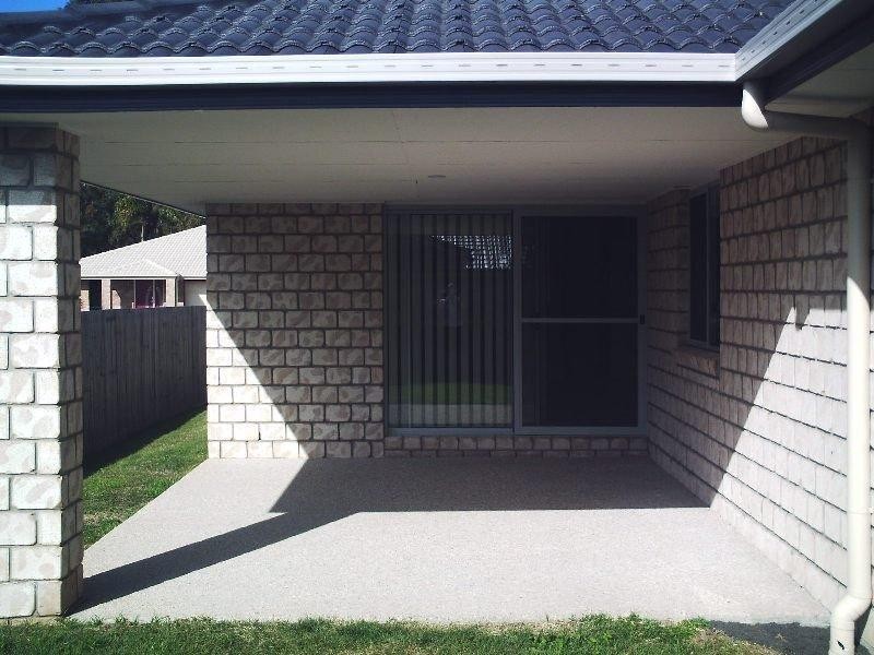 8 Highfields Ct, Loganlea QLD 4131