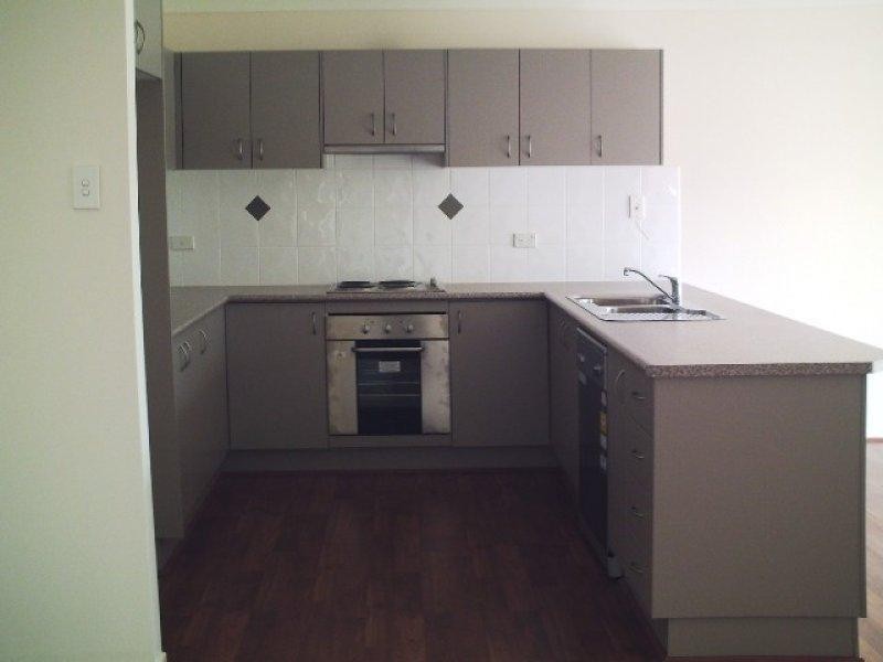 11 Vernon Pl, Edens Landing QLD 4207