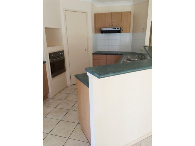 83 Brookvale Dr, Underwood QLD 4119