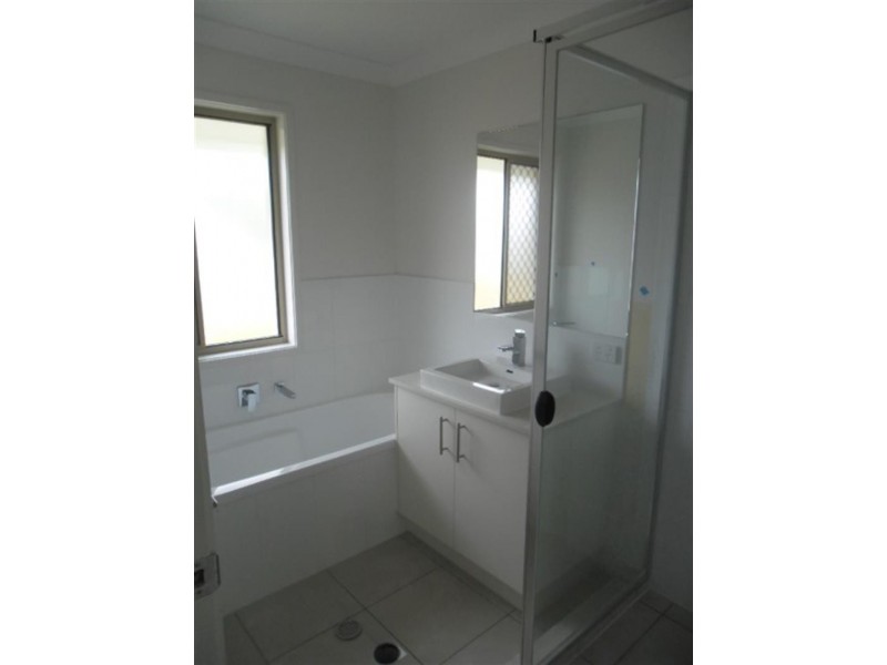 4 Hoop Pine  St, Mount Cotton QLD 4165