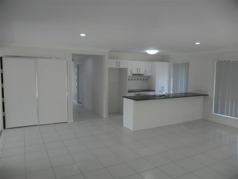 1 Kolora St, Marsden QLD 4132