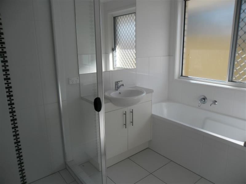 1 Kolora St, Marsden QLD 4132