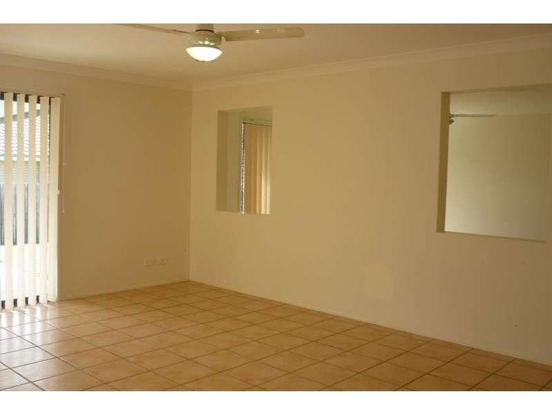 7 Giselle St, Hillcrest QLD 4118