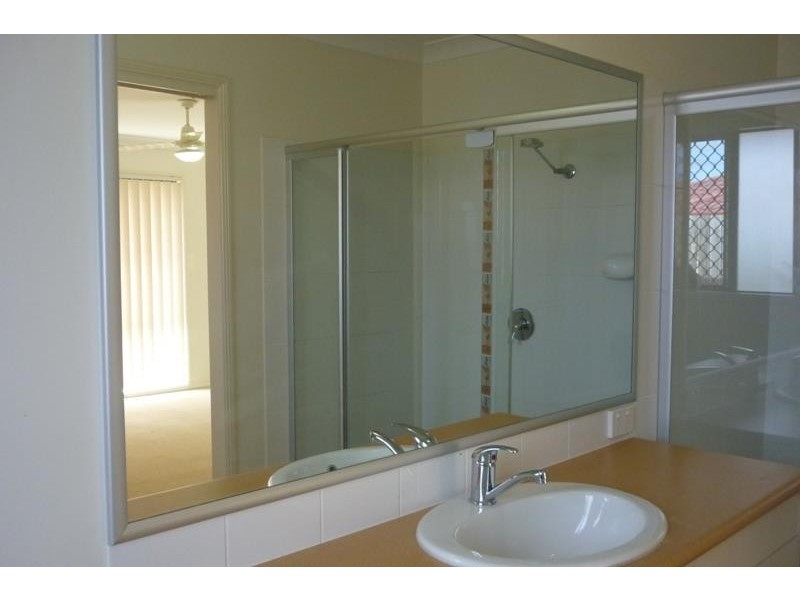 7 Giselle St, Hillcrest QLD 4118