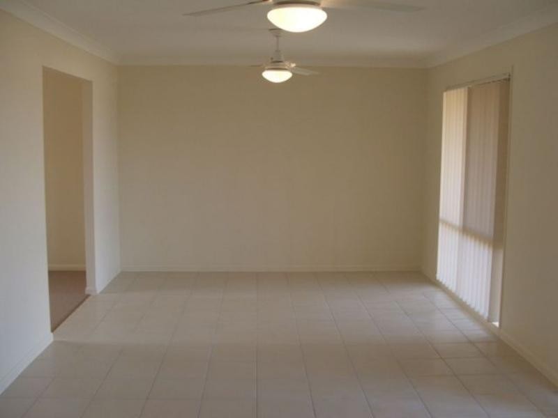 1 Ameera Ct, Underwood QLD 4119