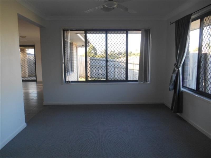 47 Peggy  Cres, Redbank Plains QLD 4301