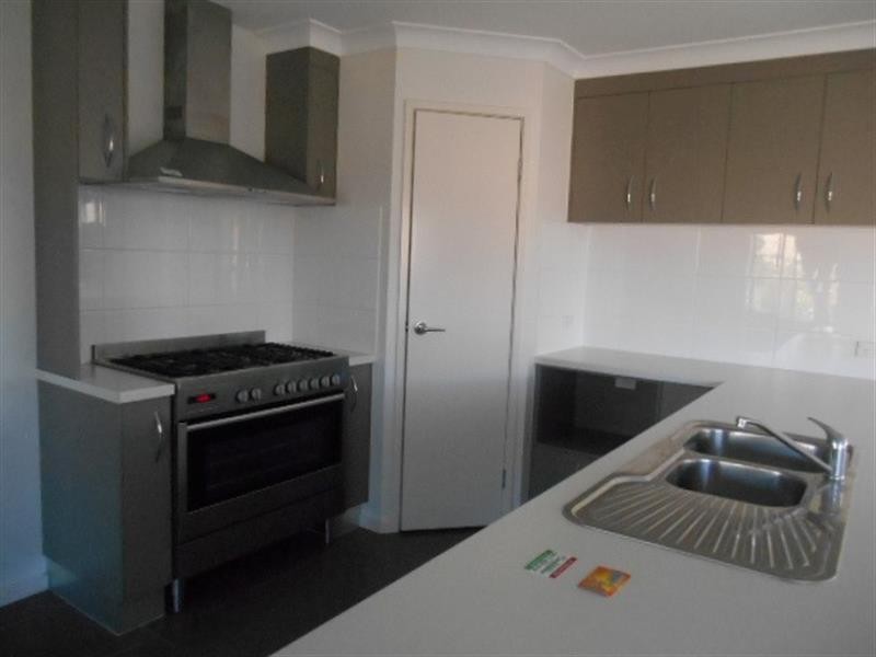 47 Peggy  Cres, Redbank Plains QLD 4301
