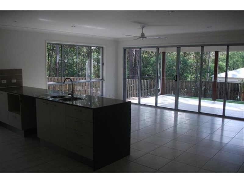 10 Seeana Dr, Mount Cotton QLD 4165