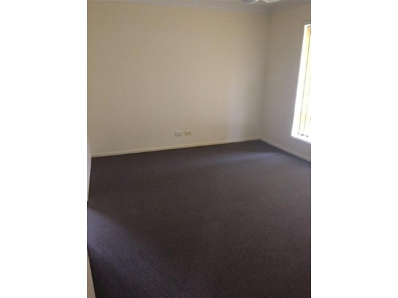 16  Farzana Pl, Underwood QLD 4119