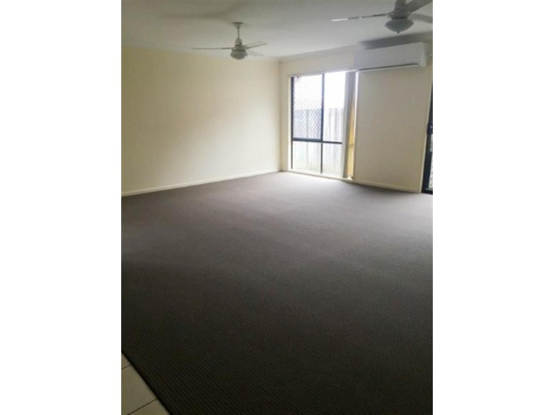16  Farzana Pl, Underwood QLD 4119