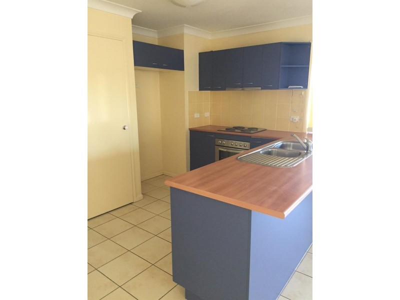 16  Farzana Pl, Underwood QLD 4119