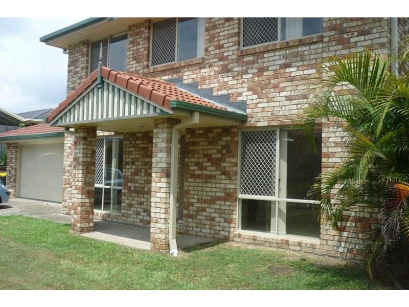 4 Mozart Pl, Mackenzie QLD 4156