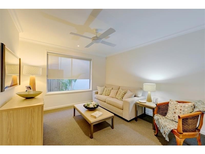 34 Essencia Ave, Dakabin QLD 4503