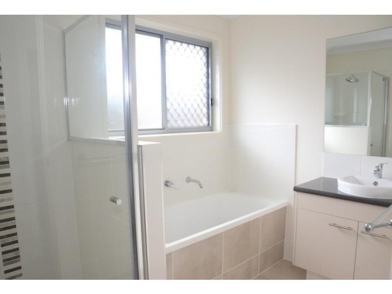 34 Essencia Ave, Dakabin QLD 4503