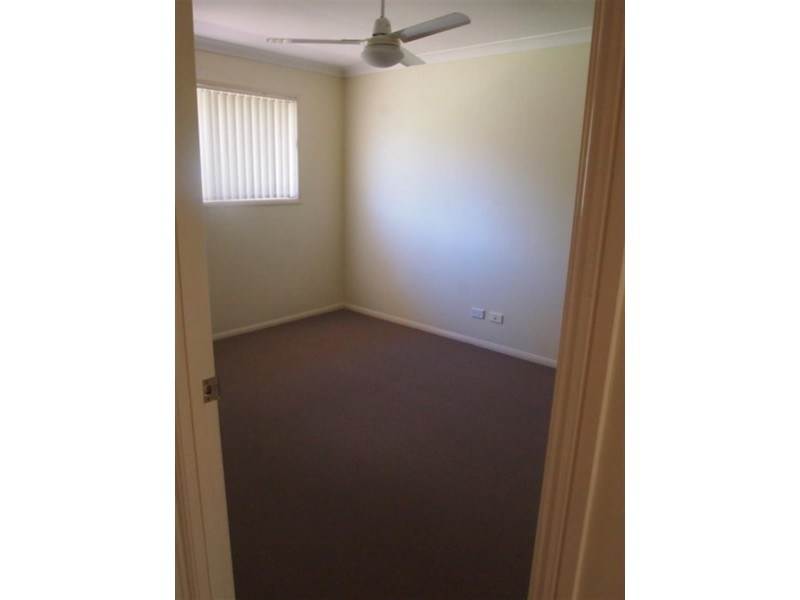 18 Mitchell Pl, Parkinson QLD 4115