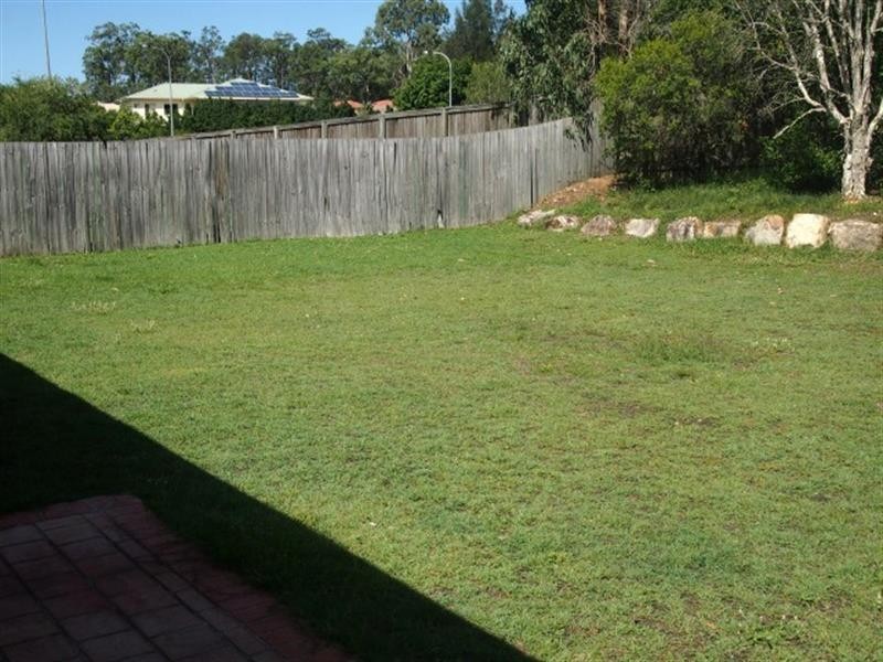 18 Mitchell Pl, Parkinson QLD 4115
