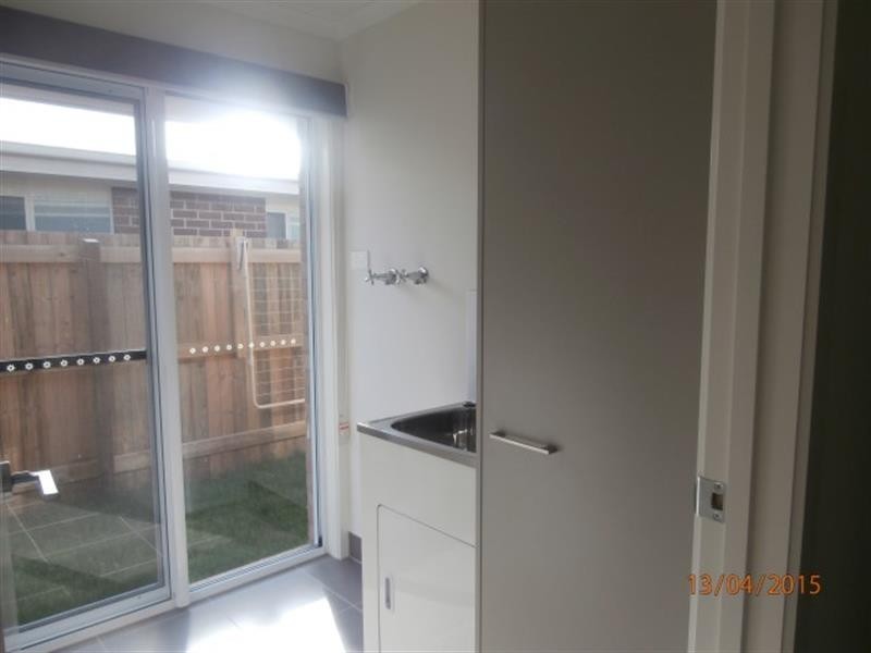 40 Denham Cct, Pimpama QLD 4209