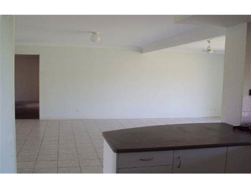 60 Furorie St, Sunnybank Hills QLD 4109