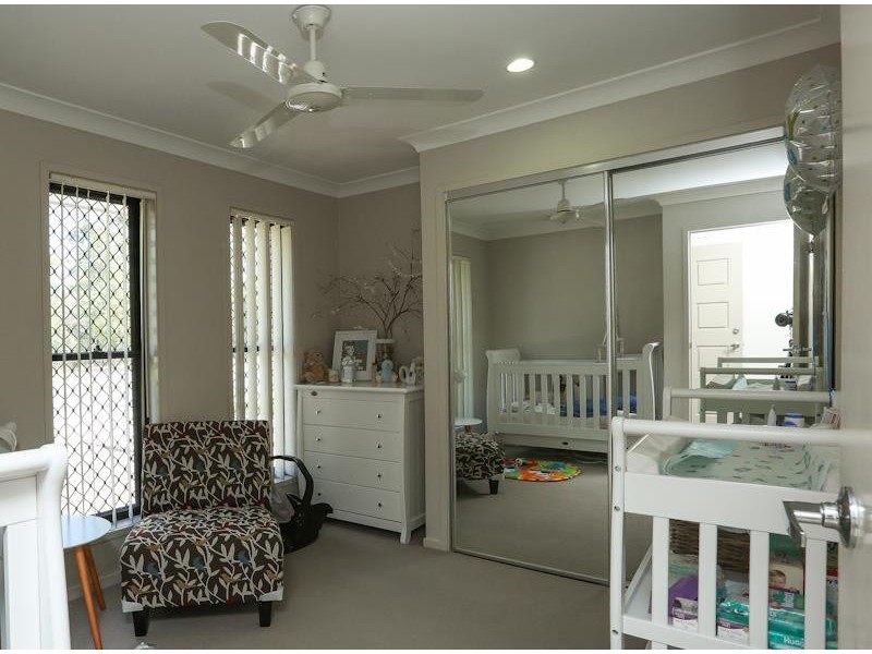 87 Cardena Dr, Augustine Heights QLD 4300