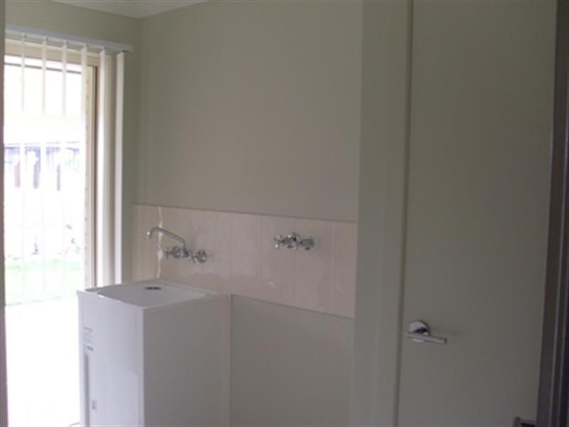 40 Wyndham Cct, Holmview QLD 4207