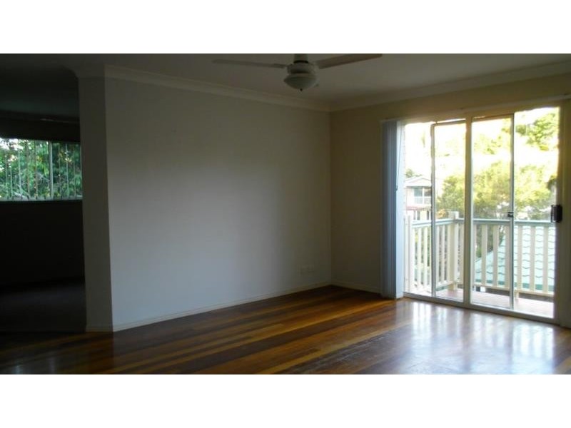 4 Burnier Ct, Shailer Park QLD 4128