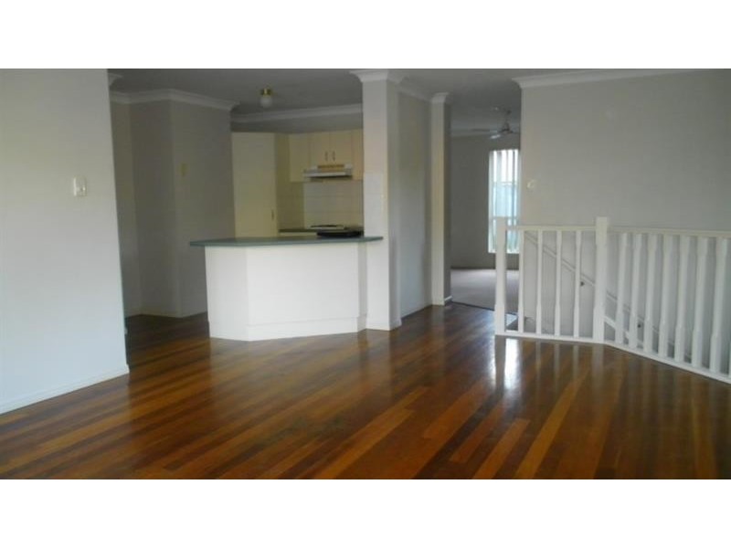4 Burnier Ct, Shailer Park QLD 4128