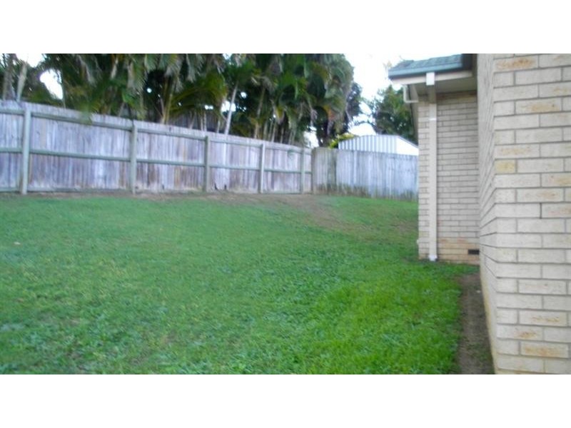 4 Burnier Ct, Shailer Park QLD 4128