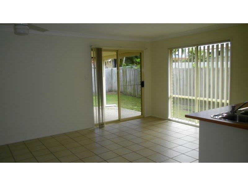 8 Mt Flinders Pl, Algester QLD 4115