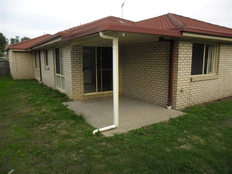 8 Mt Flinders Pl, Algester QLD 4115