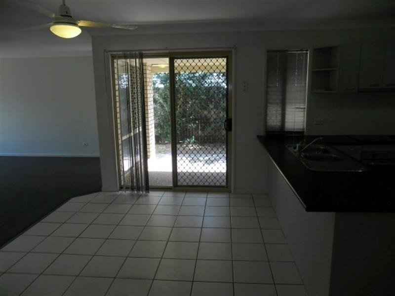 19 Lime  St, Redland Bay QLD 4165