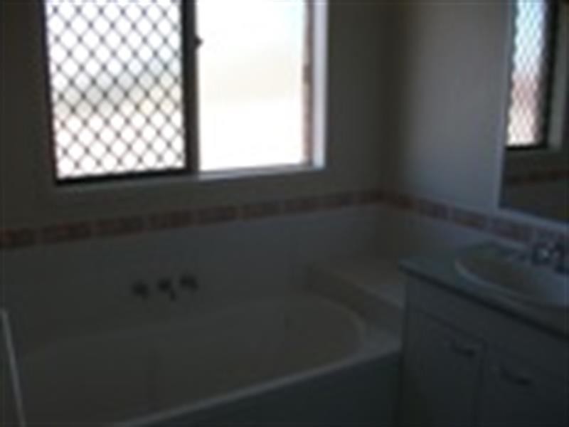 3 Mt D’Aguilar  Cres, Algester QLD 4115