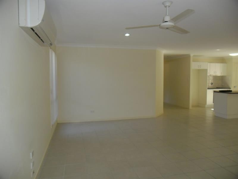 10 Phillips Lane, Drewvale QLD 4116