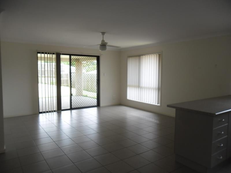 13 Adab Cl, Boronia Heights QLD 4124