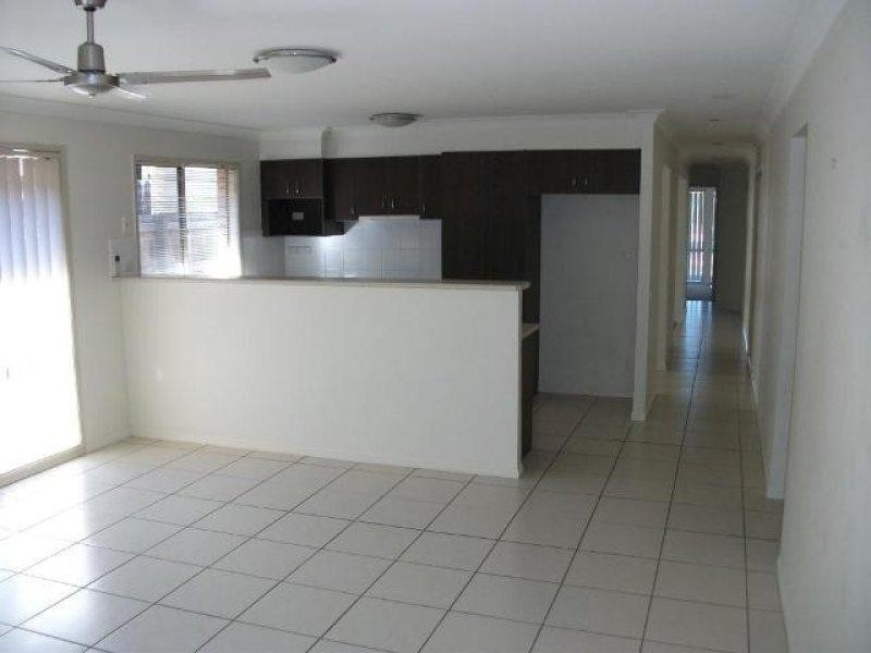 1 Lexey Cres, Wakerley QLD 4154