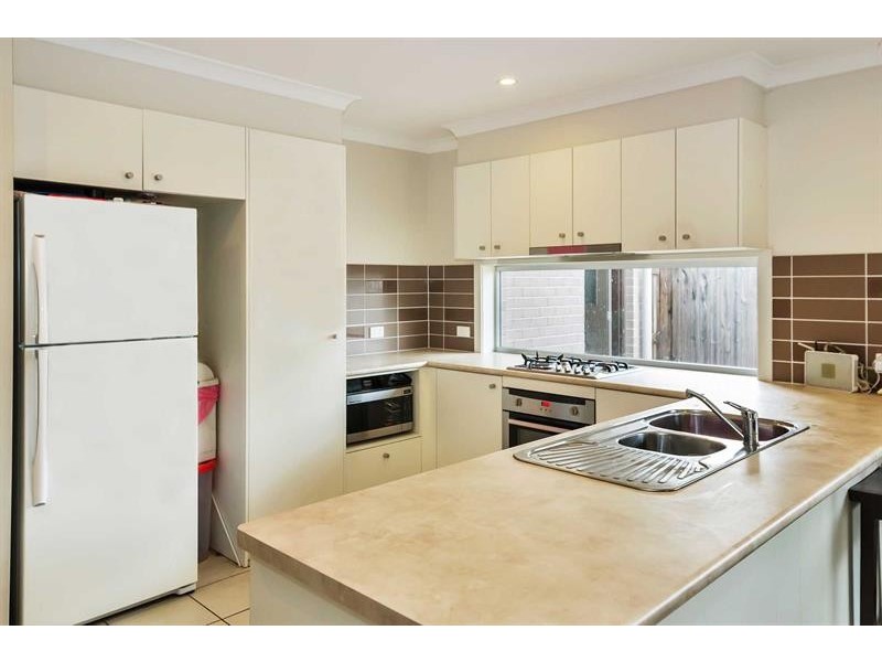 15 Burdekin Cct, Warner QLD 4500