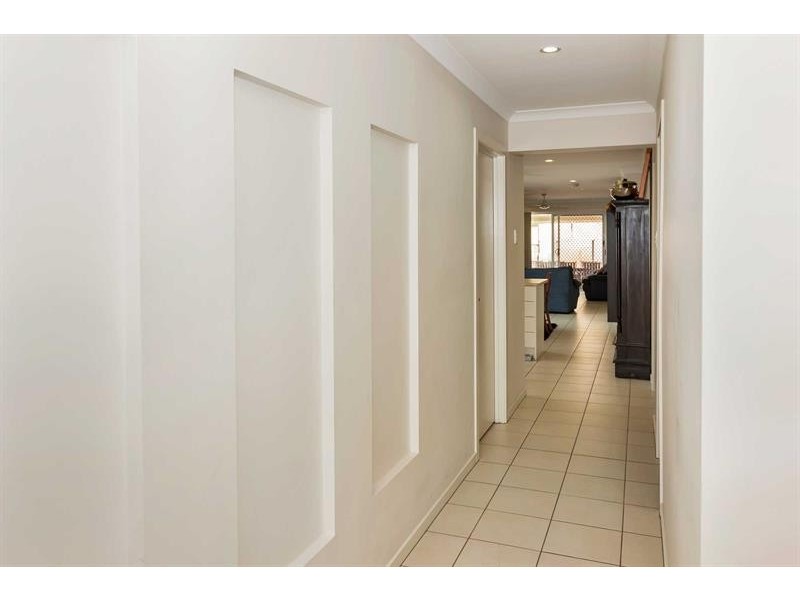 15 Burdekin Cct, Warner QLD 4500