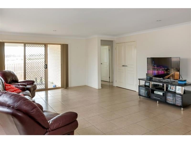 25 Pyrite St, Pimpama QLD 4209