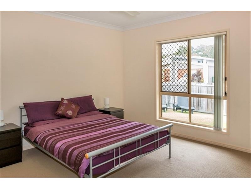 2 Cowper  Ct, Rothwell QLD 4022