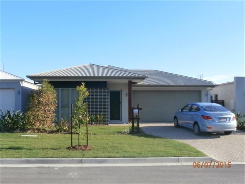 19 Paperbark Cres, Coomera QLD 4209