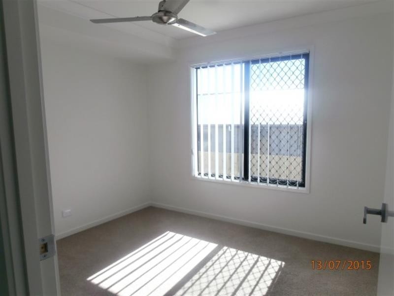 58 Edgeware Rd, Pimpama QLD 4209